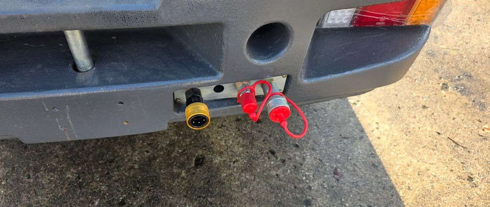 Inny Schäfi Pro T - Utovarivač na kotačima: slika Inny Schäfi Pro T - Utovarivač na kotačima Inny Schäfi Pro T - Utovarivač na kotačima: slika Inny Schäfi Pro T - Utovarivač na kotačima