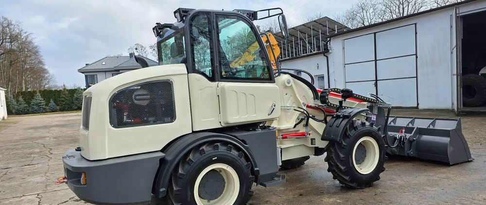 Inny Schäfi Pro T - Utovarivač na kotačima: slika Inny Schäfi Pro T - Utovarivač na kotačima Inny Schäfi Pro T - Utovarivač na kotačima: slika Inny Schäfi Pro T - Utovarivač na kotačima