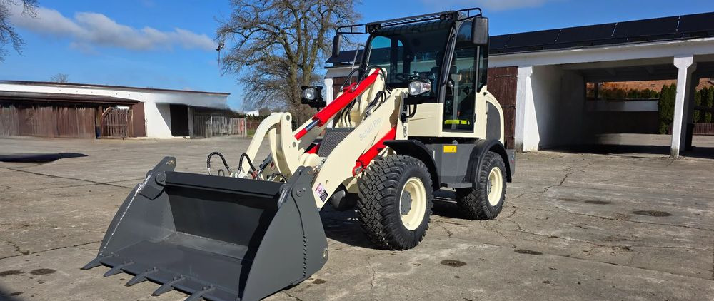 Inny Schäfi Pro ZL 15 - Utovarivač na kotačima: slika Inny Schäfi Pro ZL 15 - Utovarivač na kotačima Inny Schäfi Pro ZL 15 - Utovarivač na kotačima: slika Inny Schäfi Pro ZL 15 - Utovarivač na kotačima