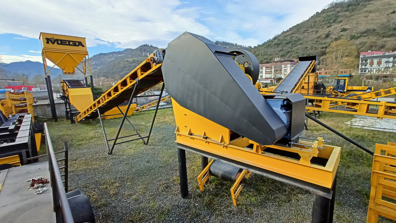MEGA Crushing and Screening Plant | Ready in Stock - Drobilica: slika MEGA Crushing and Screening Plant | Ready in Stock - Drobilica MEGA Crushing and Screening Plant | Ready in Stock - Drobilica: slika MEGA Crushing and Screening Plant | Ready in Stock - Drobilica