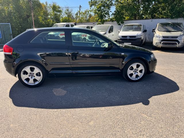 Audi A3 2.0 FSI Ambition S3 nur Export!! - Automobil: slika Audi A3 2.0 FSI Ambition S3 nur Export!! - Automobil Audi A3 2.0 FSI Ambition S3 nur Export!! - Automobil: slika Audi A3 2.0 FSI Ambition S3 nur Export!! - Automobil