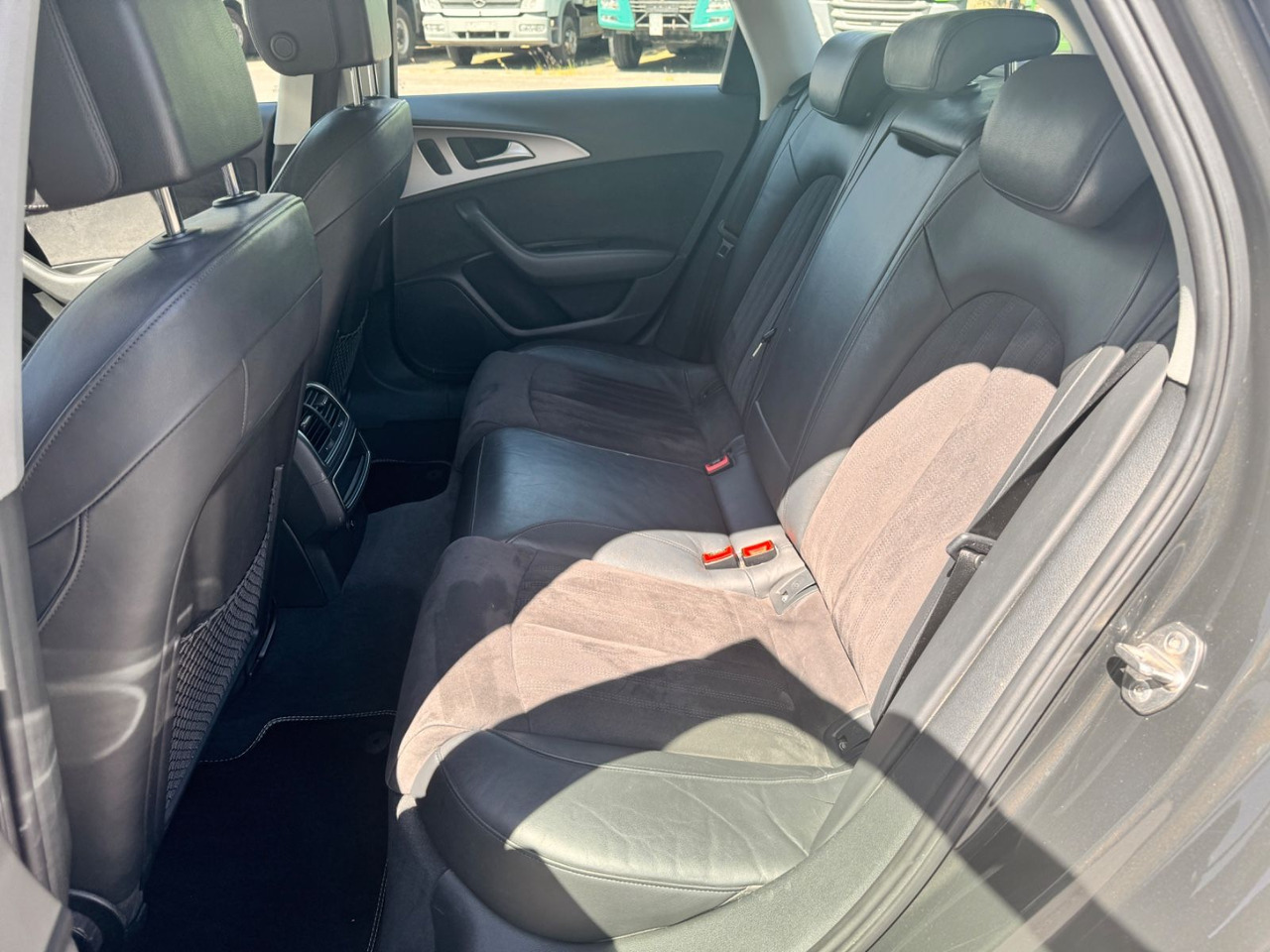 Karavan Audi A6 Allroad quattro 3.0 TDI: slika Karavan Audi A6 Allroad quattro 3.0 TDI