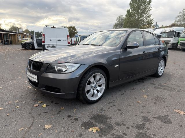 BMW 318 Baureihe 3 Lim. 318i - Limuzina: slika BMW 318 Baureihe 3 Lim. 318i - Limuzina BMW 318 Baureihe 3 Lim. 318i - Limuzina: slika BMW 318 Baureihe 3 Lim. 318i - Limuzina