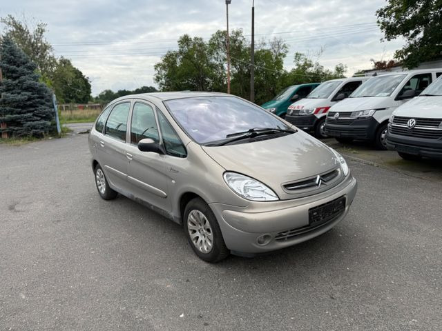 Citroën Xsara Picasso 1.8 16V Exclusive - Limuzina: slika Citroën Xsara Picasso 1.8 16V Exclusive - Limuzina Citroën Xsara Picasso 1.8 16V Exclusive - Limuzina: slika Citroën Xsara Picasso 1.8 16V Exclusive - Limuzina
