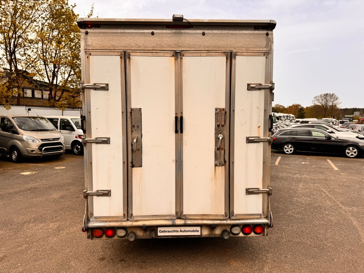 Ford Transit 350 L3 Koffer - Dostavno vozilo sa zatvorenim sandukom: slika Ford Transit 350 L3 Koffer - Dostavno vozilo sa zatvorenim sandukom Ford Transit 350 L3 Koffer - Dostavno vozilo sa zatvorenim sandukom: slika Ford Transit 350 L3 Koffer - Dostavno vozilo sa zatvorenim sandukom