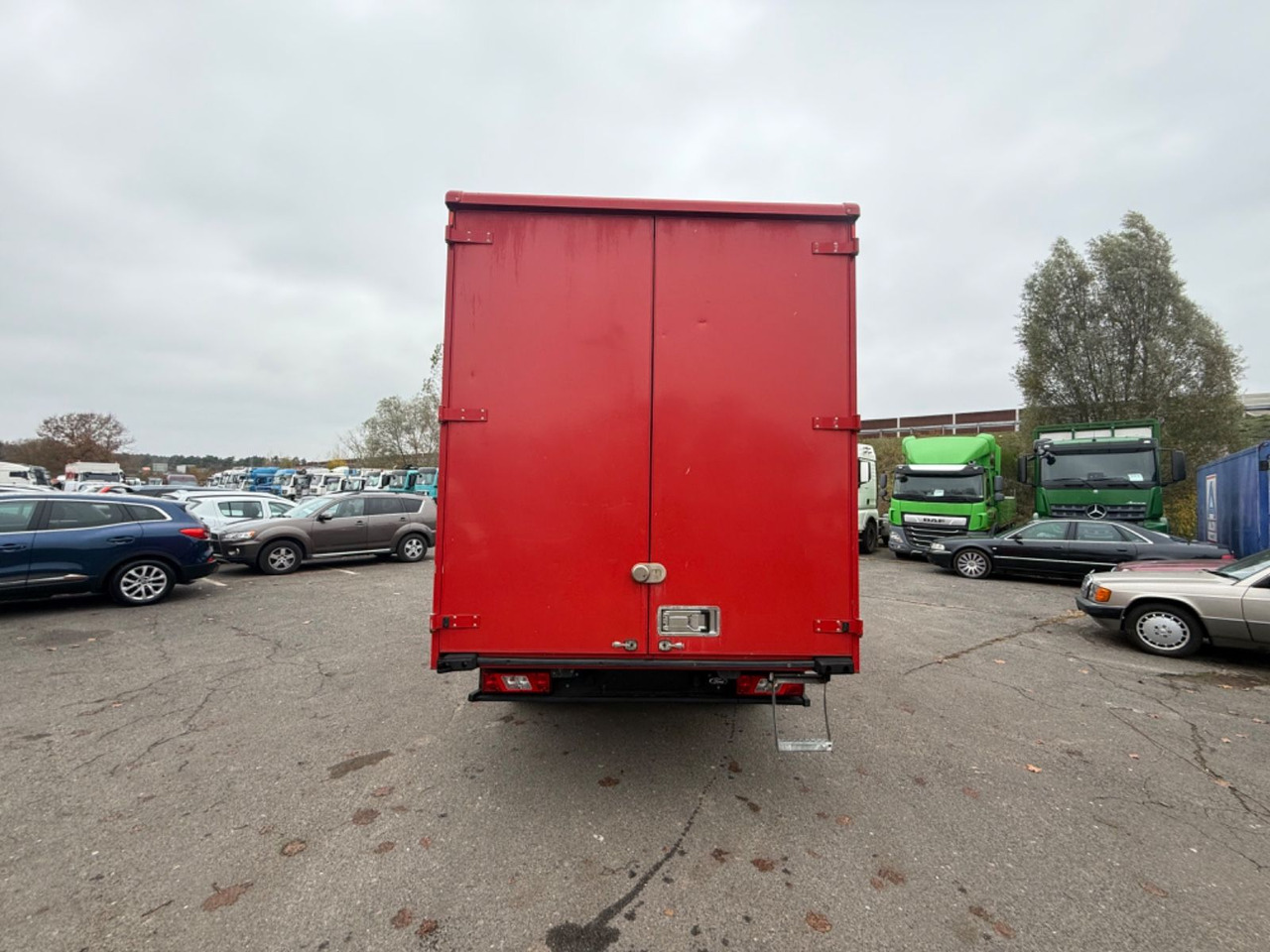 Ford Transit Pritsche 350 L3 Einzelkabine - Dostavno vozilo sa zatvorenim sandukom: slika Ford Transit Pritsche 350 L3 Einzelkabine - Dostavno vozilo sa zatvorenim sandukom Ford Transit Pritsche 350 L3 Einzelkabine - Dostavno vozilo sa zatvorenim sandukom: slika Ford Transit Pritsche 350 L3 Einzelkabine - Dostavno vozilo sa zatvorenim sandukom