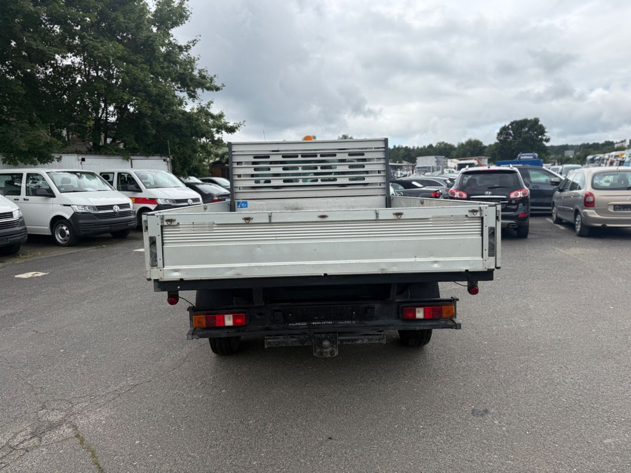 Ford Transit Pritsche FT 350 M Einzelkabine 110 KM - Dostavno vozilo s ravnom platformom: slika Ford Transit Pritsche FT 350 M Einzelkabine 110 KM - Dostavno vozilo s ravnom platformom Ford Transit Pritsche FT 350 M Einzelkabine 110 KM - Dostavno vozilo s ravnom platformom: slika Ford Transit Pritsche FT 350 M Einzelkabine 110 KM - Dostavno vozilo s ravnom platformom