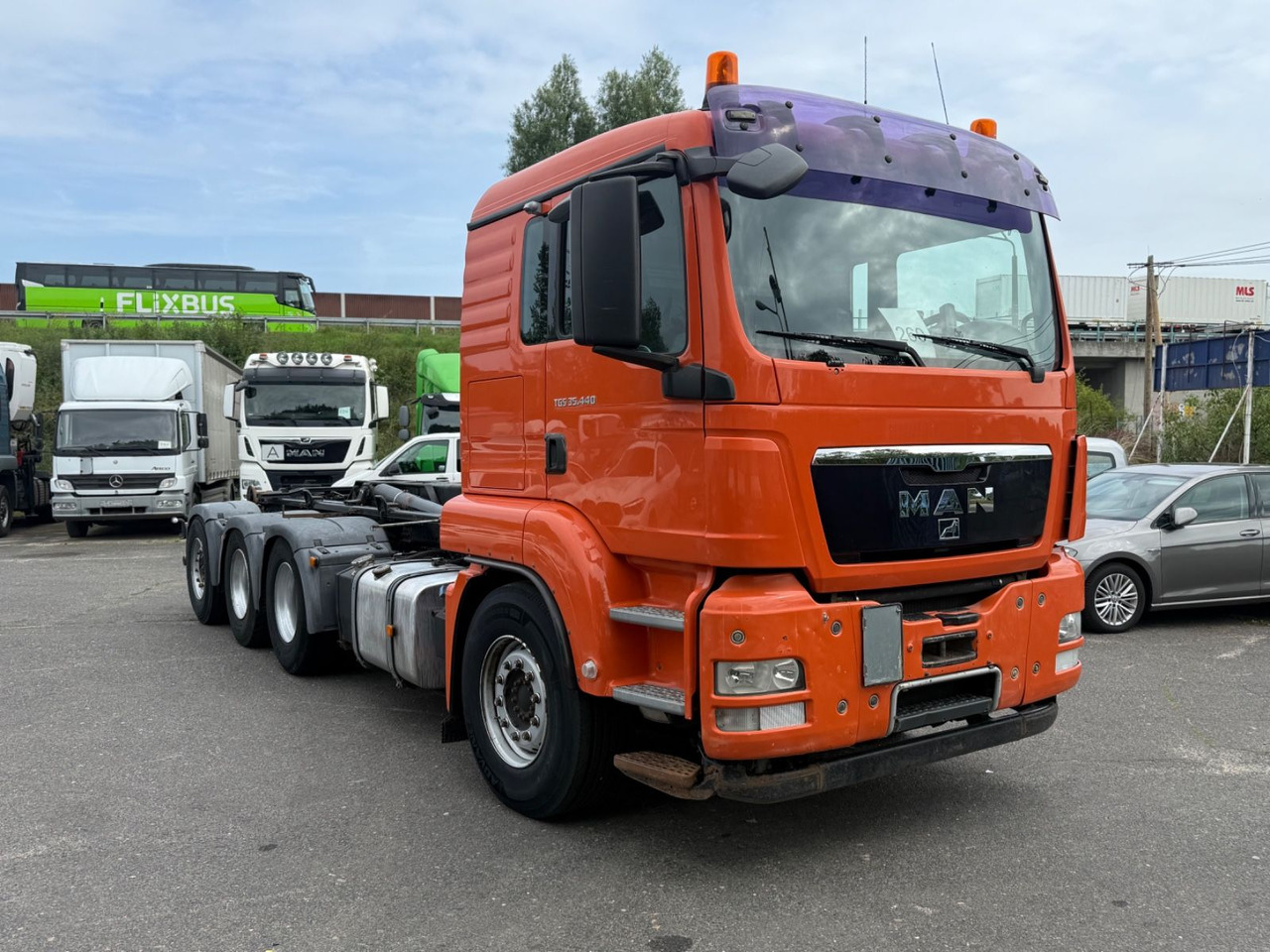MAN TGS 35.440 - Kamion s kukastom dizalicom: slika MAN TGS 35.440 - Kamion s kukastom dizalicom MAN TGS 35.440 - Kamion s kukastom dizalicom: slika MAN TGS 35.440 - Kamion s kukastom dizalicom