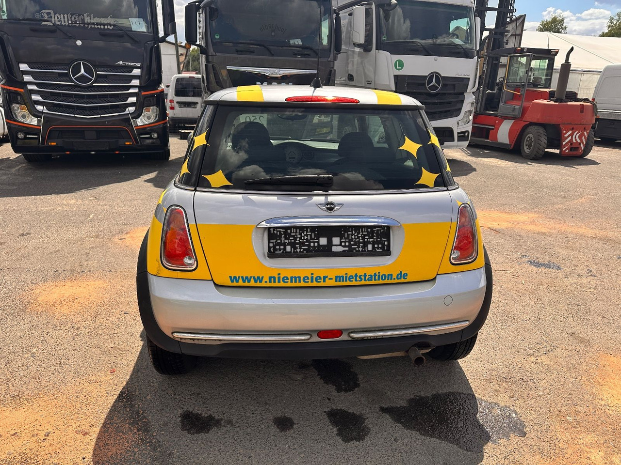 MINI ONE Mini One - Automobil: slika MINI ONE Mini One - Automobil MINI ONE Mini One - Automobil: slika MINI ONE Mini One - Automobil