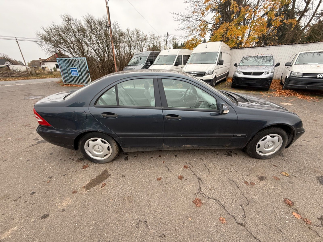 Mercedes-Benz C 180 T CLASSIC - Automobil: slika Mercedes-Benz C 180 T CLASSIC - Automobil Mercedes-Benz C 180 T CLASSIC - Automobil: slika Mercedes-Benz C 180 T CLASSIC - Automobil