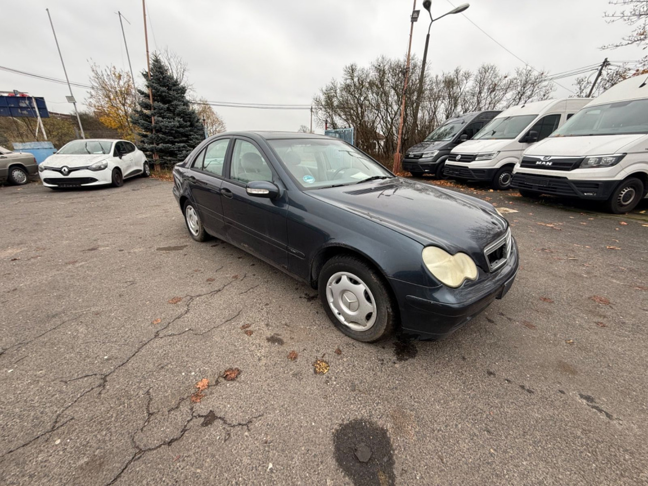 Mercedes-Benz C 180 T CLASSIC - Automobil: slika Mercedes-Benz C 180 T CLASSIC - Automobil Mercedes-Benz C 180 T CLASSIC - Automobil: slika Mercedes-Benz C 180 T CLASSIC - Automobil