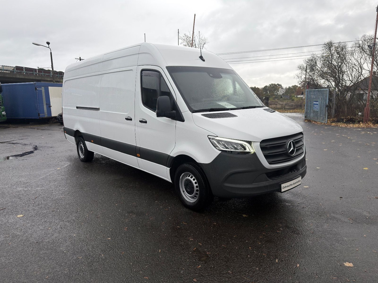 Mercedes-Benz Sprinter 317 CDI - Furgon: slika  Mercedes-Benz Sprinter 317 CDI - Furgon Mercedes-Benz Sprinter 317 CDI - Furgon: slika  Mercedes-Benz Sprinter 317 CDI - Furgon