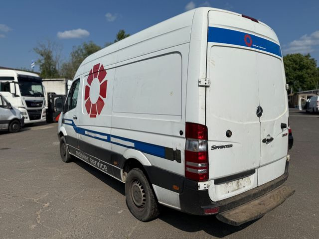 Mercedes-Benz Sprinter II Kasten 313 CDI MOTORSCHADEN !!! - Furgon: slika Mercedes-Benz Sprinter II Kasten 313 CDI MOTORSCHADEN !!! - Furgon Mercedes-Benz Sprinter II Kasten 313 CDI MOTORSCHADEN !!! - Furgon: slika Mercedes-Benz Sprinter II Kasten 313 CDI MOTORSCHADEN !!! - Furgon