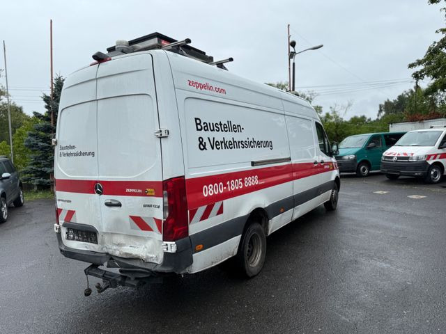 Mercedes-Benz Sprinter Kasten 516 CDI RWD - Furgon: slika Mercedes-Benz Sprinter Kasten 516 CDI RWD - Furgon Mercedes-Benz Sprinter Kasten 516 CDI RWD - Furgon: slika Mercedes-Benz Sprinter Kasten 516 CDI RWD - Furgon