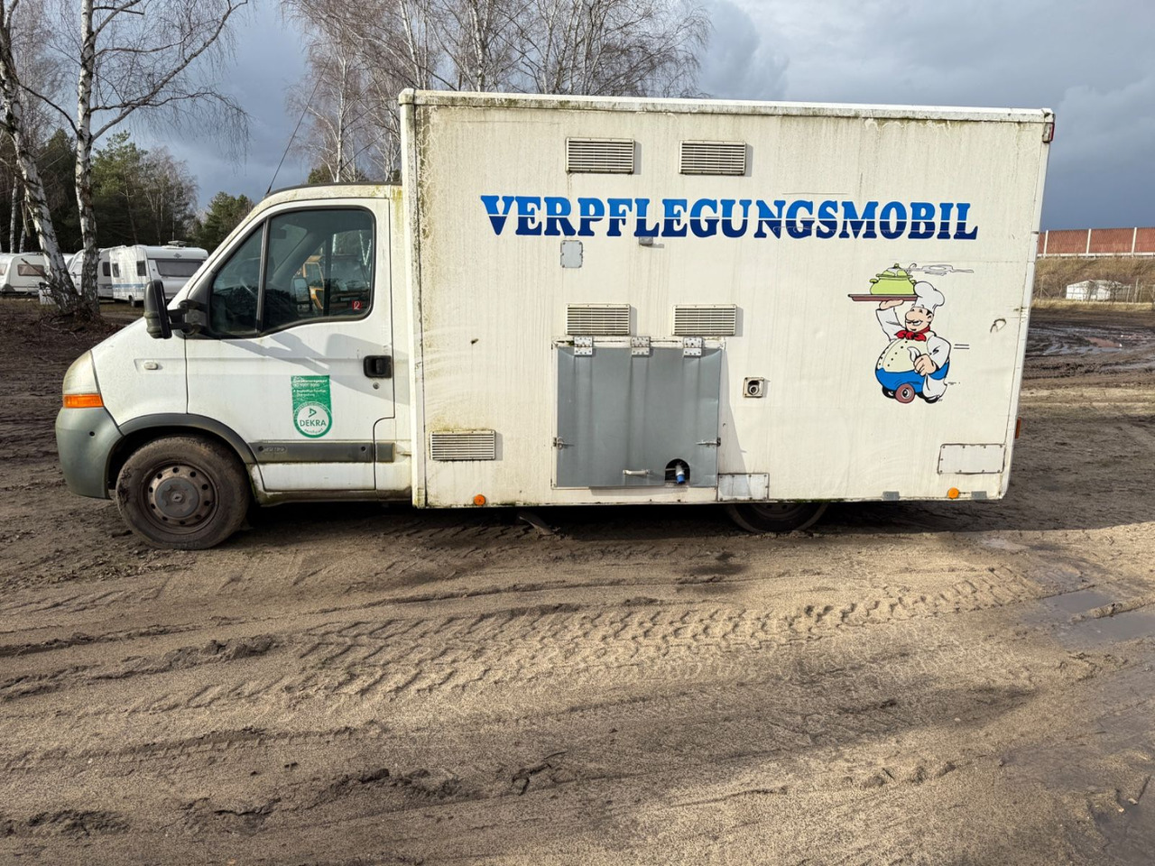 Renault Master - Kamion za prodaju brze hrane: slika Renault Master - Kamion za prodaju brze hrane Renault Master - Kamion za prodaju brze hrane: slika Renault Master - Kamion za prodaju brze hrane