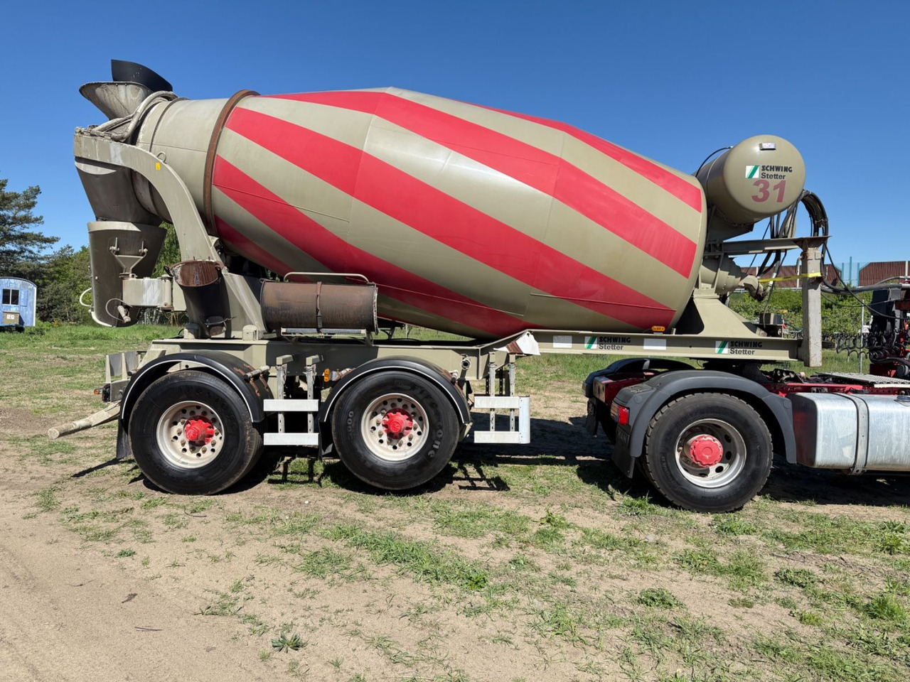Stetter Mischer-Mixer Typ AM 10 FH Betonmischer - Poluprikolica mikser: slika Stetter Mischer-Mixer Typ AM 10 FH Betonmischer - Poluprikolica mikser Stetter Mischer-Mixer Typ AM 10 FH Betonmischer - Poluprikolica mikser: slika Stetter Mischer-Mixer Typ AM 10 FH Betonmischer - Poluprikolica mikser
