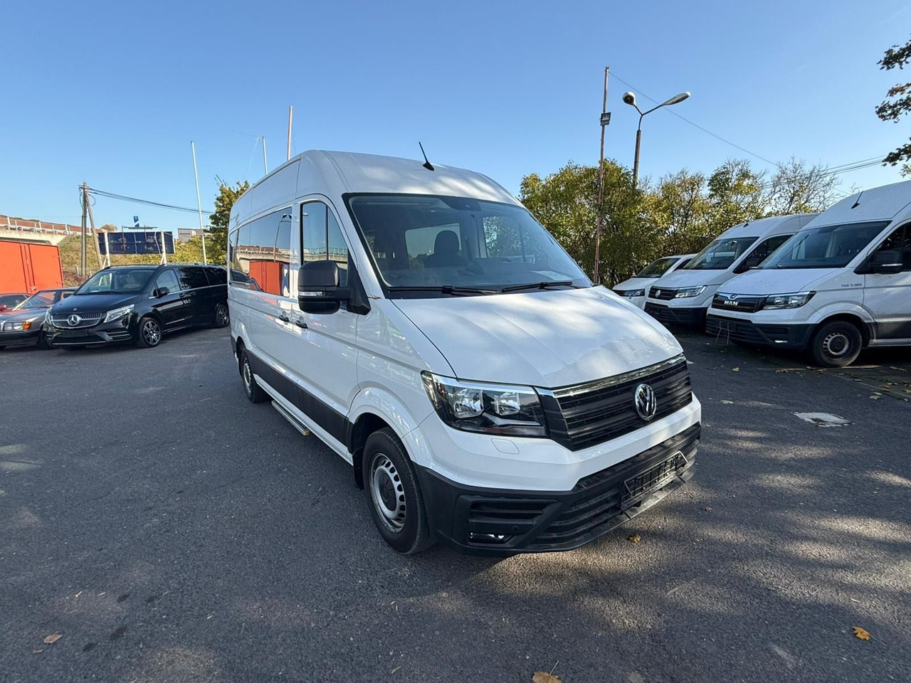 Volkswagen Crafter Kasten Kasten 35 mittellang Hochdach FWD - Putnički kombi: slika Volkswagen Crafter Kasten Kasten 35 mittellang Hochdach FWD - Putnički kombi Volkswagen Crafter Kasten Kasten 35 mittellang Hochdach FWD - Putnički kombi: slika Volkswagen Crafter Kasten Kasten 35 mittellang Hochdach FWD - Putnički kombi