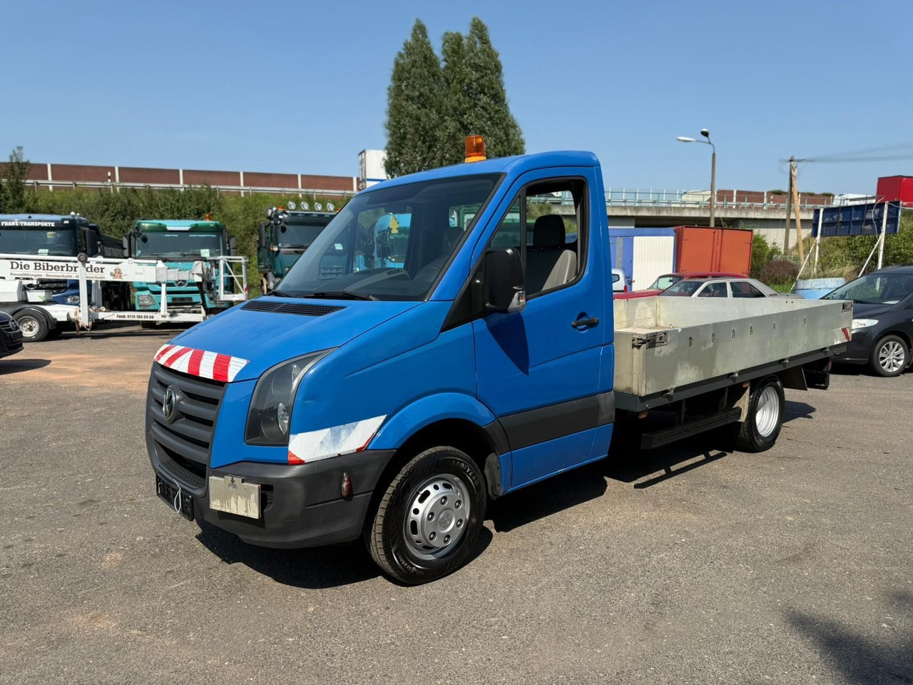 Volkswagen Crafter Pritsche 50 mittel L2 - Dostavno vozilo s ravnom platformom: slika Volkswagen Crafter Pritsche 50 mittel L2 - Dostavno vozilo s ravnom platformom Volkswagen Crafter Pritsche 50 mittel L2 - Dostavno vozilo s ravnom platformom: slika Volkswagen Crafter Pritsche 50 mittel L2 - Dostavno vozilo s ravnom platformom