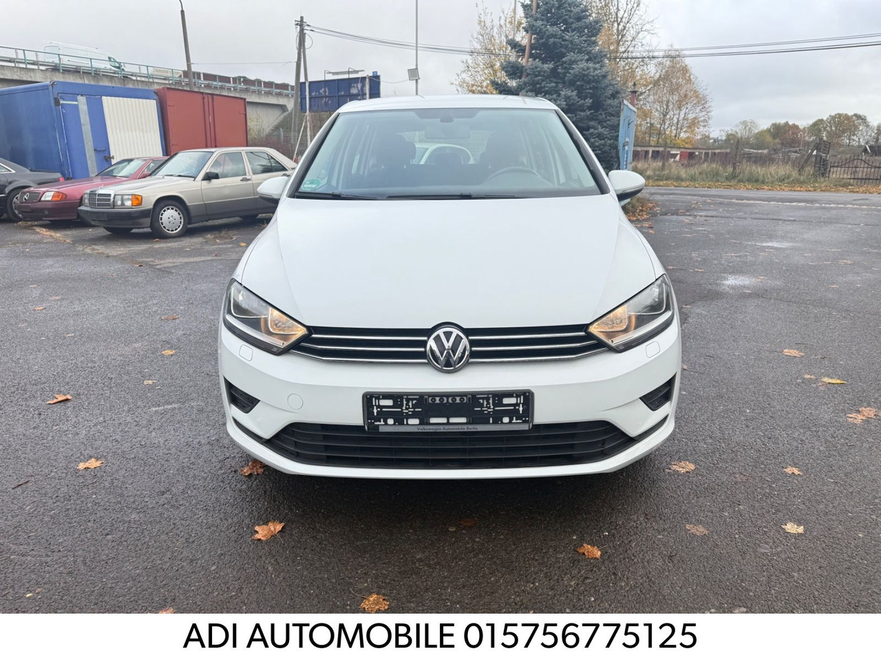 Volkswagen Golf Sportsvan VII Trendline - Limuzina: slika Volkswagen Golf Sportsvan VII Trendline - Limuzina Volkswagen Golf Sportsvan VII Trendline - Limuzina: slika Volkswagen Golf Sportsvan VII Trendline - Limuzina
