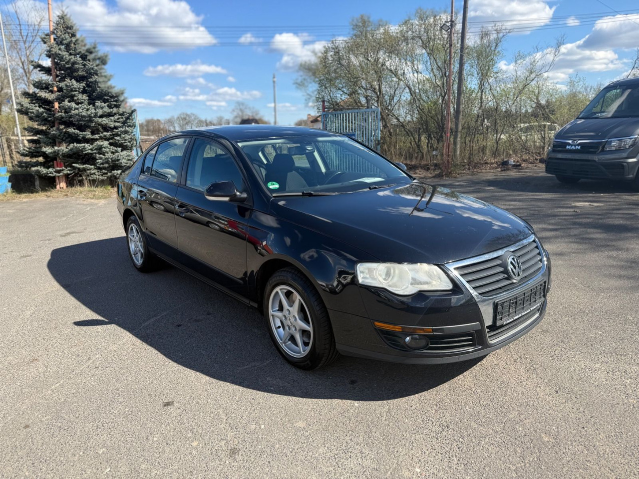 Volkswagen Passat Lim. Trendline - Limuzina: slika Volkswagen Passat Lim. Trendline - Limuzina Volkswagen Passat Lim. Trendline - Limuzina: slika Volkswagen Passat Lim. Trendline - Limuzina