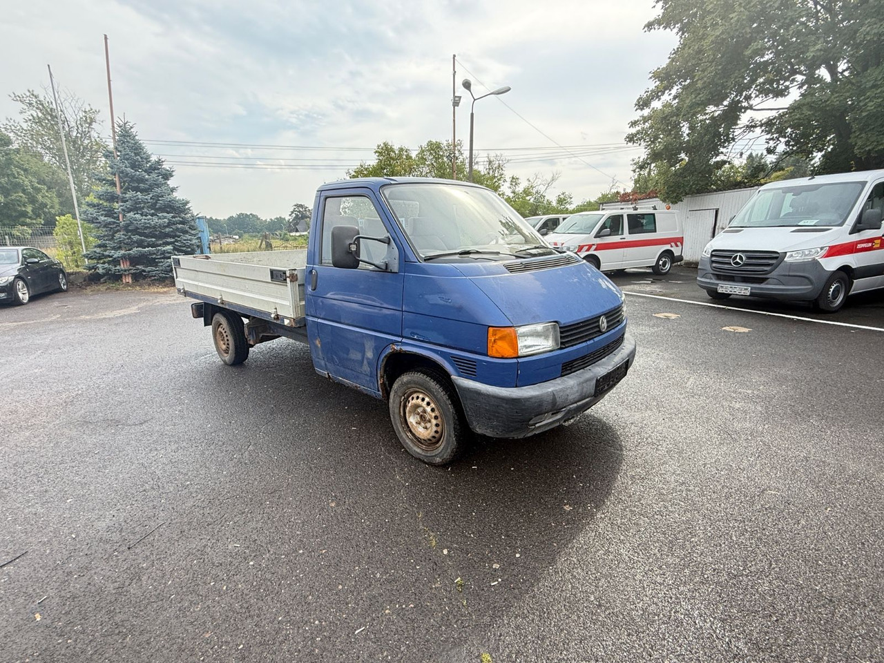 Volkswagen T4 2.5 TDI - Dostavno vozilo s ravnom platformom: slika Volkswagen T4 2.5 TDI - Dostavno vozilo s ravnom platformom Volkswagen T4 2.5 TDI - Dostavno vozilo s ravnom platformom: slika Volkswagen T4 2.5 TDI - Dostavno vozilo s ravnom platformom