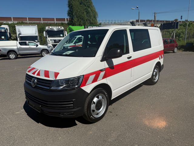 Volkswagen T6 Transporter Kasten-mixto 4x4 - Mali kombi: slika Volkswagen T6 Transporter Kasten-mixto 4x4 - Mali kombi Volkswagen T6 Transporter Kasten-mixto 4x4 - Mali kombi: slika Volkswagen T6 Transporter Kasten-mixto 4x4 - Mali kombi
