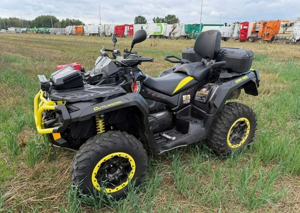 Can-Am Outlander Max - ATV/ Quad vozilo: slika Can-Am Outlander Max - ATV/ Quad vozilo Can-Am Outlander Max - ATV/ Quad vozilo: slika Can-Am Outlander Max - ATV/ Quad vozilo