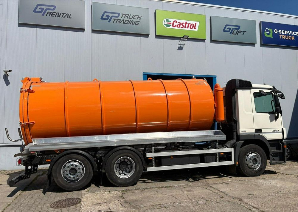 Mercedes-Benz Actros 2532 - Kamion cisterna: slika Mercedes-Benz Actros 2532 - Kamion cisterna Mercedes-Benz Actros 2532 - Kamion cisterna: slika Mercedes-Benz Actros 2532 - Kamion cisterna