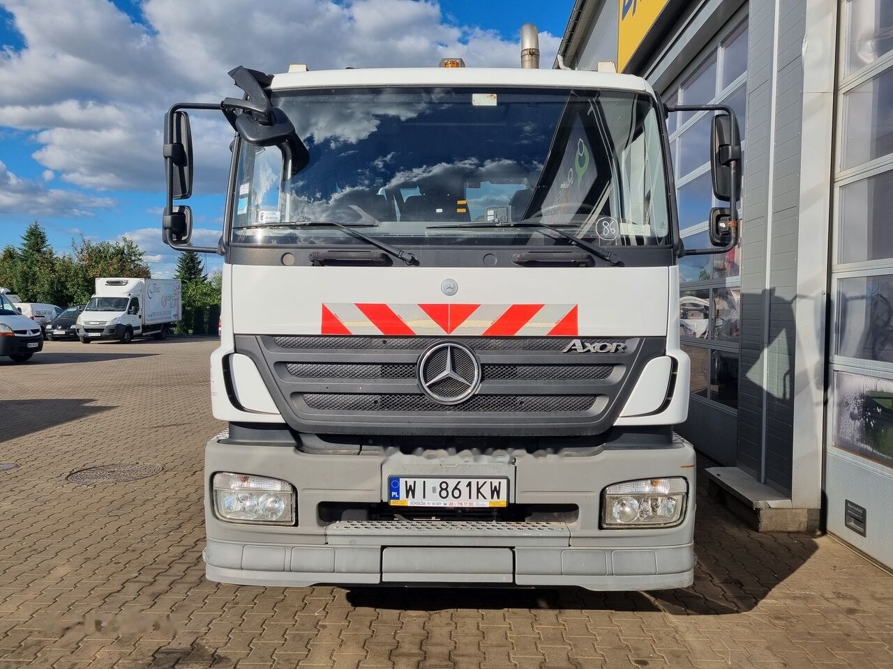 Mercedes-Benz Axor 2529 - Kamion za odvoz smeća: slika Mercedes-Benz Axor 2529 - Kamion za odvoz smeća Mercedes-Benz Axor 2529 - Kamion za odvoz smeća: slika Mercedes-Benz Axor 2529 - Kamion za odvoz smeća