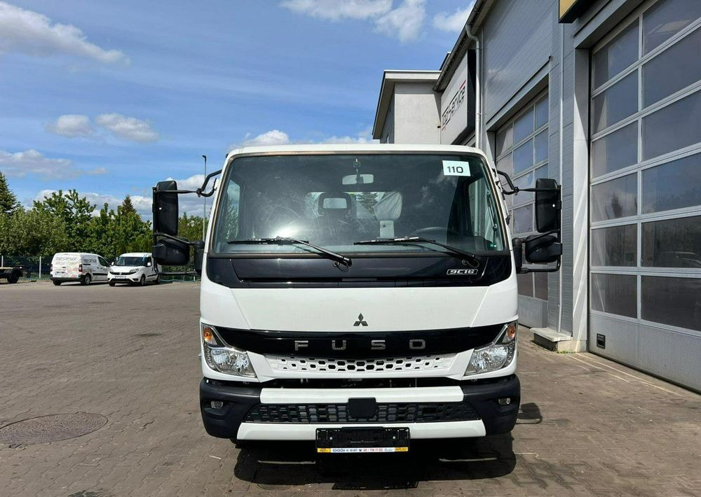 Mitsubishi Fuso - Kamion s kukastom dizalicom: slika Mitsubishi Fuso - Kamion s kukastom dizalicom Mitsubishi Fuso - Kamion s kukastom dizalicom: slika Mitsubishi Fuso - Kamion s kukastom dizalicom