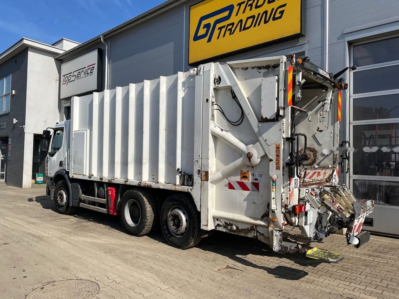 Renault Premium 280 - Kamion za odvoz smeća: slika Renault Premium 280 - Kamion za odvoz smeća Renault Premium 280 - Kamion za odvoz smeća: slika Renault Premium 280 - Kamion za odvoz smeća