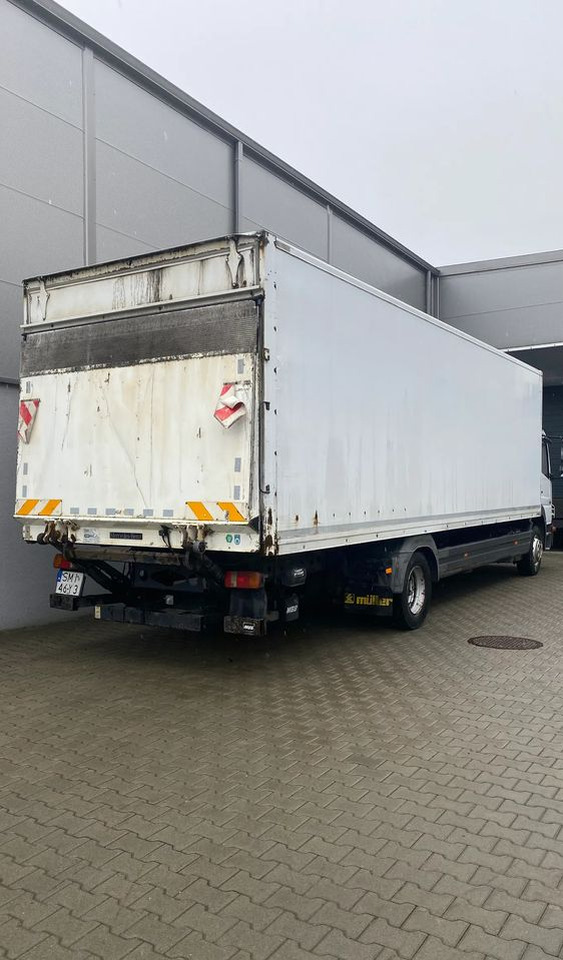 Kamion hladnjača Mercedes-Benz atego: slika Kamion hladnjača Mercedes-Benz atego
