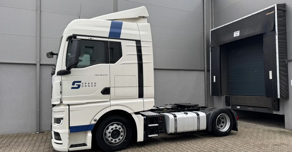 MAN TGX - Tegljač: slika MAN TGX - Tegljač MAN TGX - Tegljač: slika MAN TGX - Tegljač