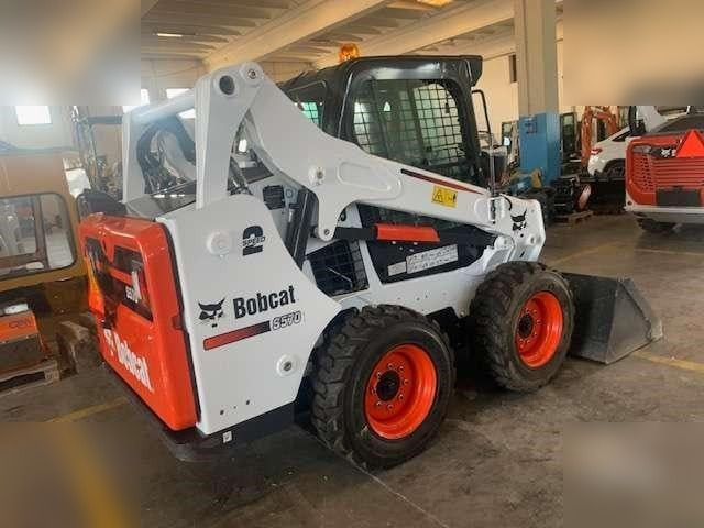 BOBCAT S590 - Mini utovarivač: slika BOBCAT S590 - Mini utovarivač BOBCAT S590 - Mini utovarivač: slika BOBCAT S590 - Mini utovarivač