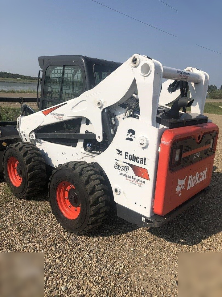 BOBCAT S770 - Mini utovarivač: slika BOBCAT S770 - Mini utovarivač BOBCAT S770 - Mini utovarivač: slika BOBCAT S770 - Mini utovarivač