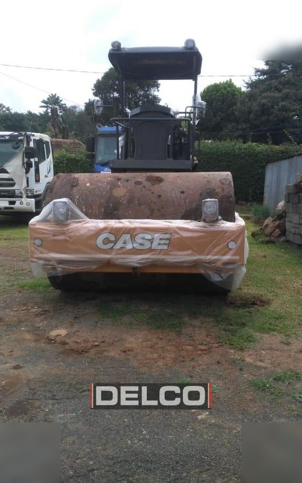 Novi Valjak CASE 1107EX: slika Novi Valjak CASE 1107EX