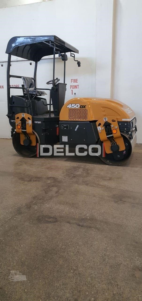 CASE 450DX - Valjak: slika CASE 450DX - Valjak CASE 450DX - Valjak: slika CASE 450DX - Valjak