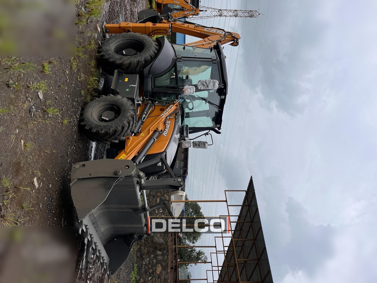 Novi Rovokopač-utovarivač CASE 570SV: slika Novi Rovokopač-utovarivač CASE 570SV