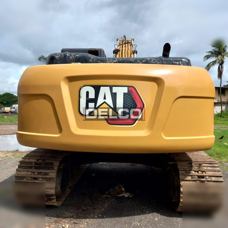 Novi Bager gusjeničar CATERPILLAR 323D3: slika Novi Bager gusjeničar CATERPILLAR 323D3