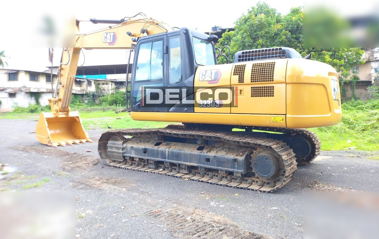 Novi Bager gusjeničar CATERPILLAR 323D3: slika Novi Bager gusjeničar CATERPILLAR 323D3