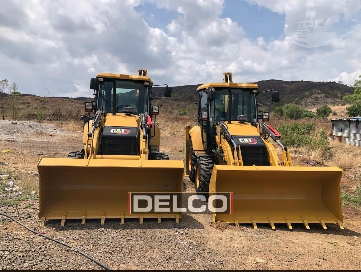 Novi Rovokopač-utovarivač CATERPILLAR 424: slika Novi Rovokopač-utovarivač CATERPILLAR 424