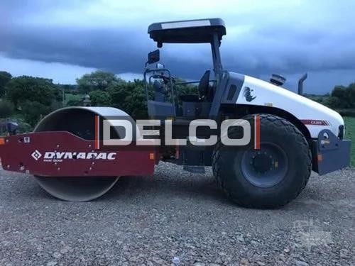 DYNAPAC CA305D - Valjak: slika DYNAPAC CA305D - Valjak DYNAPAC CA305D - Valjak: slika DYNAPAC CA305D - Valjak