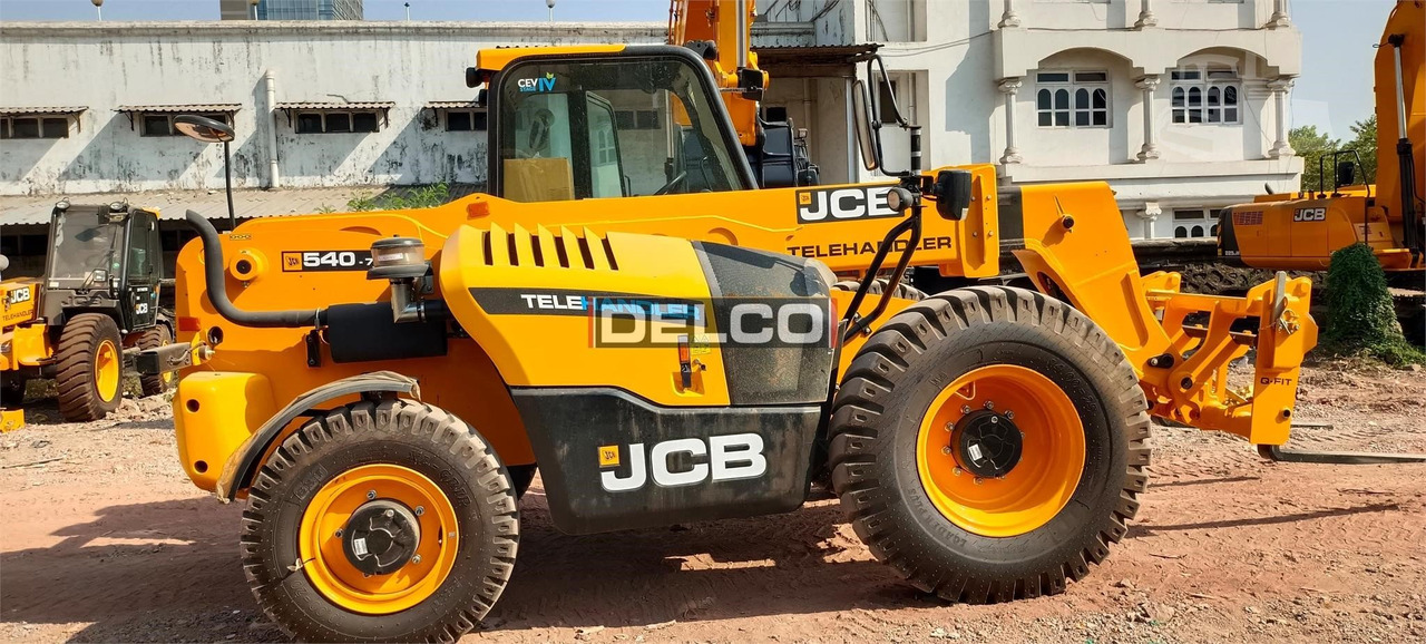 Novi Teleskopski rukovatelj JCB 540-70: slika Novi Teleskopski rukovatelj JCB 540-70