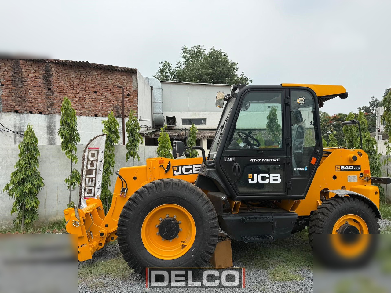 JCB 540-70 - Teleskopski rukovatelj: slika JCB 540-70 - Teleskopski rukovatelj JCB 540-70 - Teleskopski rukovatelj: slika JCB 540-70 - Teleskopski rukovatelj