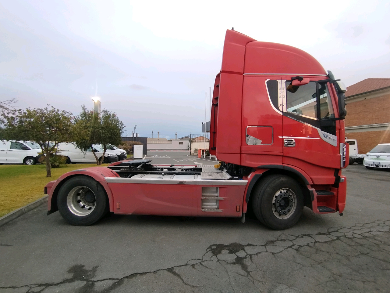 Iveco Stralis 570 XP - Tegljač: slika Iveco Stralis 570 XP - Tegljač Iveco Stralis 570 XP - Tegljač: slika Iveco Stralis 570 XP - Tegljač