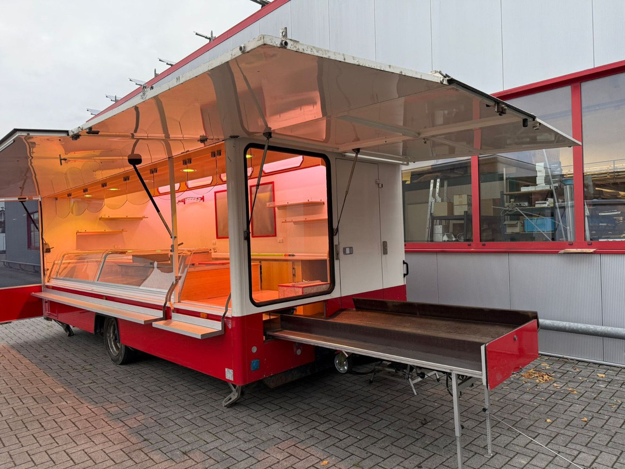 Borco-Höhns Borco Höhns Verkaufsanhänger - Prikolica za prodaju brze hrane: slika Borco-Höhns Borco Höhns Verkaufsanhänger - Prikolica za prodaju brze hrane Borco-Höhns Borco Höhns Verkaufsanhänger - Prikolica za prodaju brze hrane: slika Borco-Höhns Borco Höhns Verkaufsanhänger - Prikolica za prodaju brze hrane