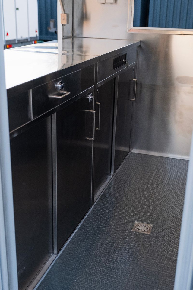 Esselmann EasyGo 220 ähn Buddystar oder Multiwagon - Prikolica za prodaju brze hrane: slika Esselmann EasyGo 220 ähn Buddystar oder Multiwagon - Prikolica za prodaju brze hrane Esselmann EasyGo 220 ähn Buddystar oder Multiwagon - Prikolica za prodaju brze hrane: slika Esselmann EasyGo 220 ähn Buddystar oder Multiwagon - Prikolica za prodaju brze hrane