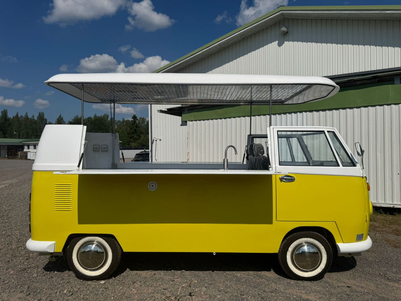 Event Mobil Catering Foodtruck - Kamion za prodaju brze hrane: slika Event Mobil Catering Foodtruck - Kamion za prodaju brze hrane Event Mobil Catering Foodtruck - Kamion za prodaju brze hrane: slika Event Mobil Catering Foodtruck - Kamion za prodaju brze hrane