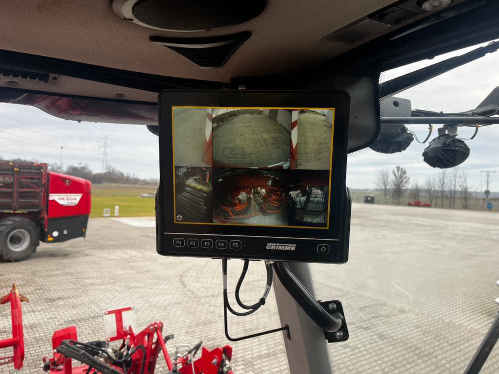 Grimme REXOR 6300 Platinum - Kombajn za šećernu repu: slika Grimme REXOR 6300 Platinum - Kombajn za šećernu repu Grimme REXOR 6300 Platinum - Kombajn za šećernu repu: slika Grimme REXOR 6300 Platinum - Kombajn za šećernu repu