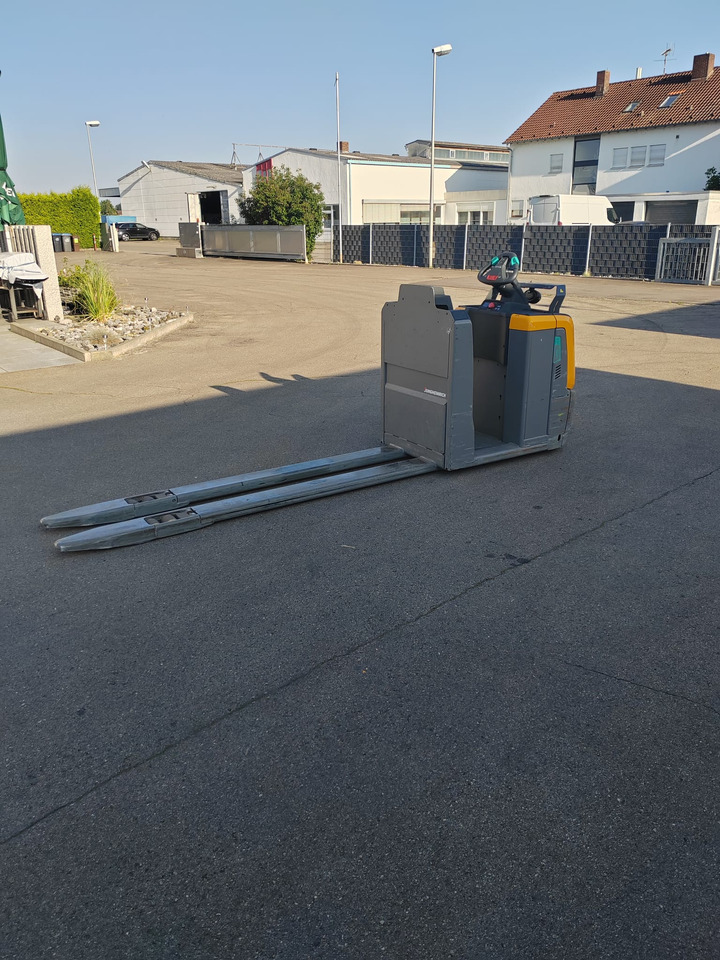 Jungheinrich ECE 225 Li-Ion/ 2.4m/ 2020yy/ 3057mh - Komisioner: slika Jungheinrich ECE 225 Li-Ion/ 2.4m/ 2020yy/ 3057mh - Komisioner Jungheinrich ECE 225 Li-Ion/ 2.4m/ 2020yy/ 3057mh - Komisioner: slika Jungheinrich ECE 225 Li-Ion/ 2.4m/ 2020yy/ 3057mh - Komisioner